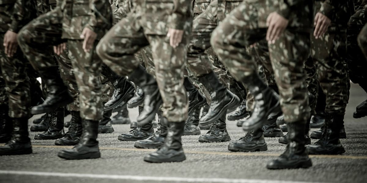 Female soldier saluting. 